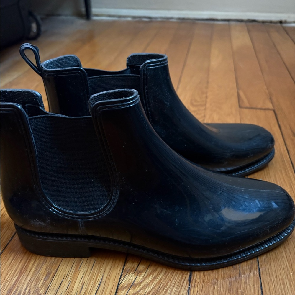 Henry Ferrera Black Chelsea Boots